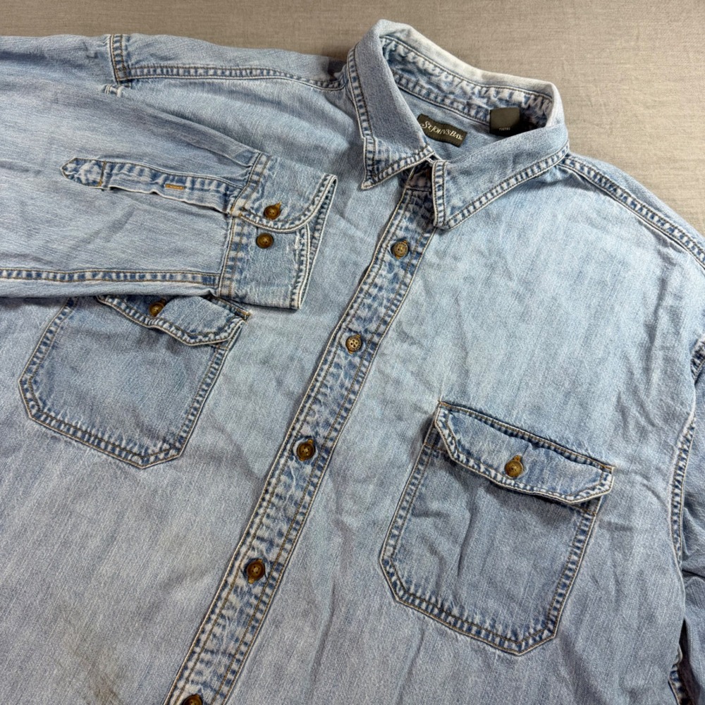 St. John's Bay Denim Shirt Mens XL Light Blue Good Long Sleeve Button Down